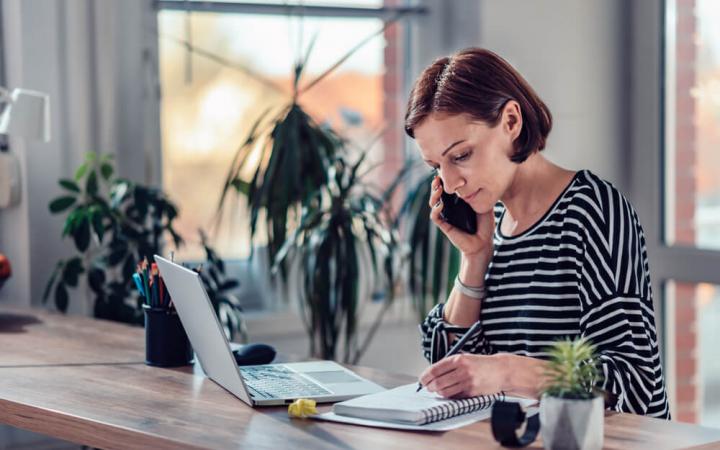 Energy customer on phone